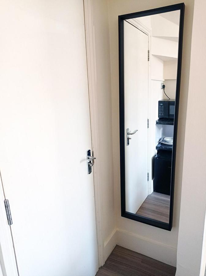 The Oak -self Contained One Bed Flat Apartamento *